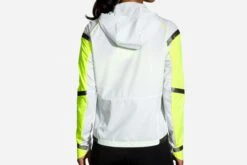Brooks Women's Carbonite Jacket - Icy Grey/Black/Nightlife (221493030) -Sports Equipment 221493 030 MB Carbonite Jacket