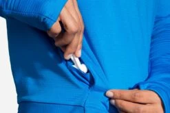 Brooks Women's Notch Thermal Hoodie (221502) -Sports Equipment 221502 480 D3 Notch Thermal Hoodie