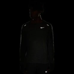 Nike Men's Sphere Long Sleeve (CU6083) -Sports Equipment CU6083 068 PHSFM200 JPG HEI 875 WID 875