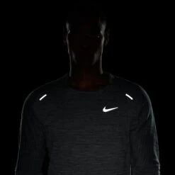Nike Men's Sphere Long Sleeve (CU6083) -Sports Equipment CU6083 068 PHSYM200 JPG HEI 875 WID 875