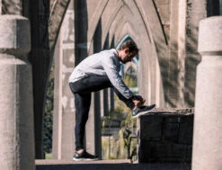 Topo Men's Fli-Lyte 4 -Sports Equipment M049.Black White 11