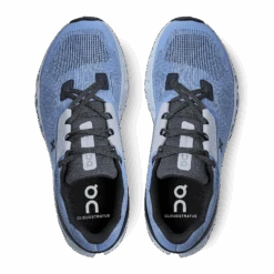 On Running Women's Cloudstratus - Azure/Magnet (39.99209) -Sports Equipment cloudstratus fw21 azure magnet w g2 packshot