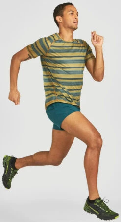 Janji Men's Helio Tech Tee -(MT15A-S22-GST) -Sports Equipment ezgif.com gif maker 32 3134b8d3 9778 4ee0 ba65 9d0076d5a009