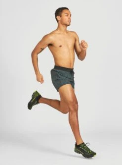 Janji Men's 5" AFO Middle Short -Sports Equipment ezgif.com gif maker 61 9954d26e 9b8a 4aa6 a1be a47599f3a44d