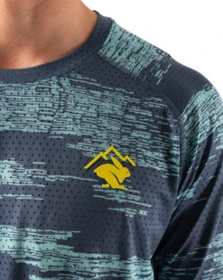 Rabbit Men's EZ Tee Perf LS | Trail -Sports Equipment rabbit mens ez tee perf ls 2