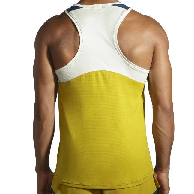 Brooks Men's Atmosphere Singlet 9 Brooks Men's Atmosphere Singlet - Image 8
